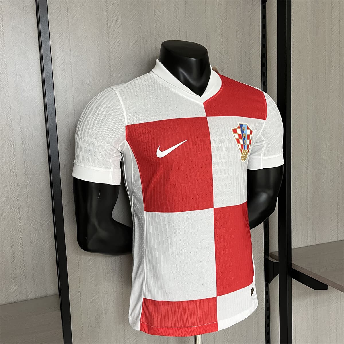 Croatia 2024/25 Euro Home Jersey Player Version detalj 7