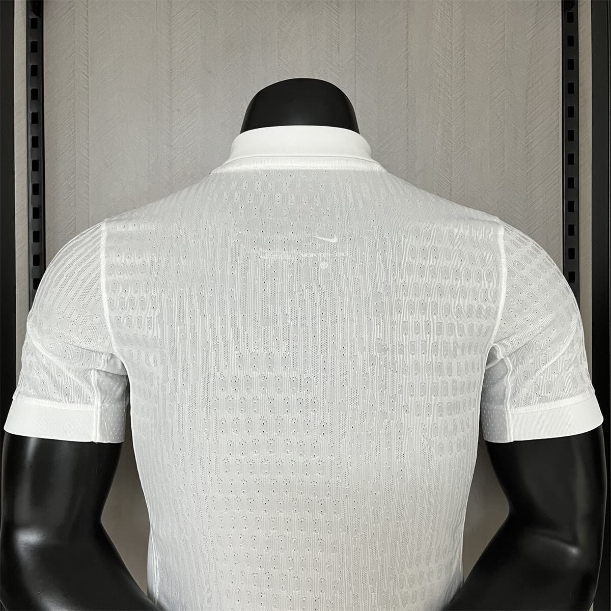 Croatia 2024/25 Euro Home Jersey Player Version detalj 10