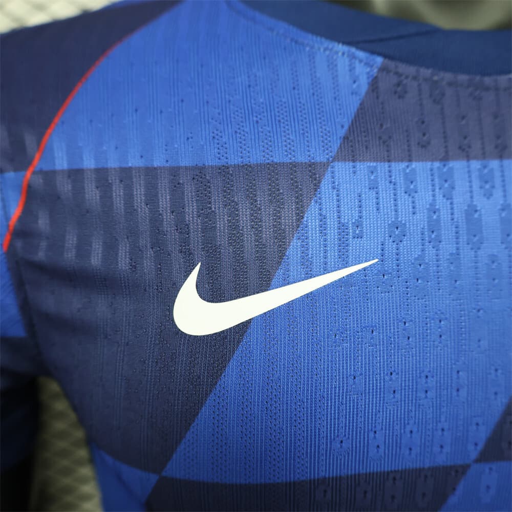 Croatia 2024/25 Euro Away Jersey Player Version detalj 9