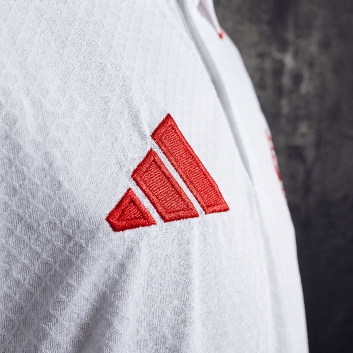 2025/26 Bayern Munich Training White Polo S-XXL detalj 2