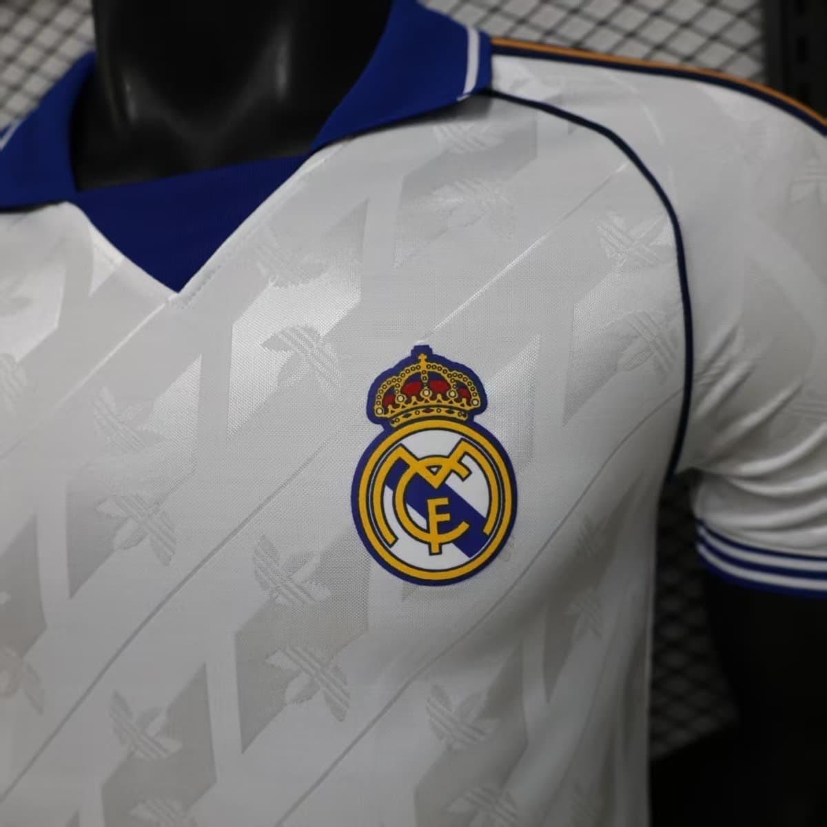2026 Real Madrid Vintage Style jersey Player Version S-3XL detalj 5