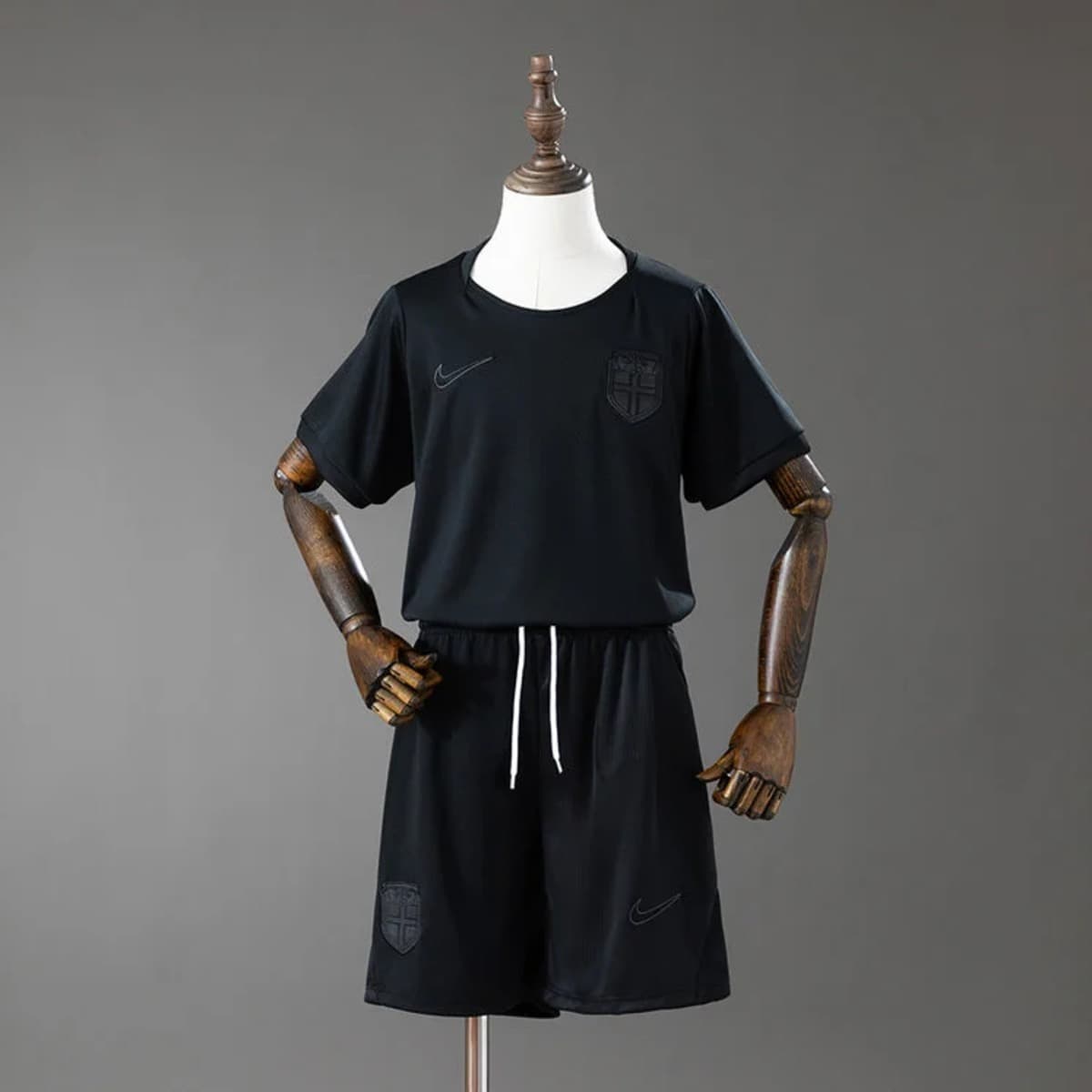 Norway 2026 World Cup Black Kid Kits 16-28 detalj 1