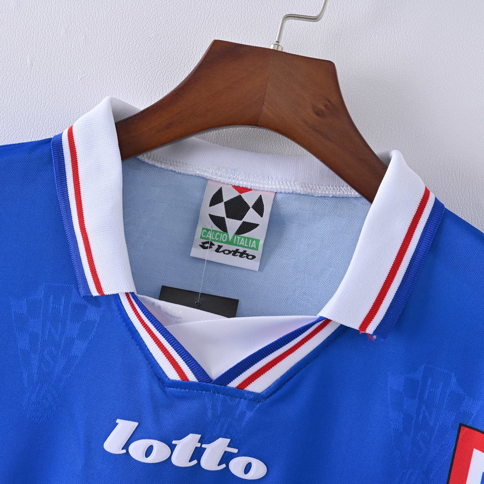 1998 Croatia Away Retro Soccer Jersey detalj 4