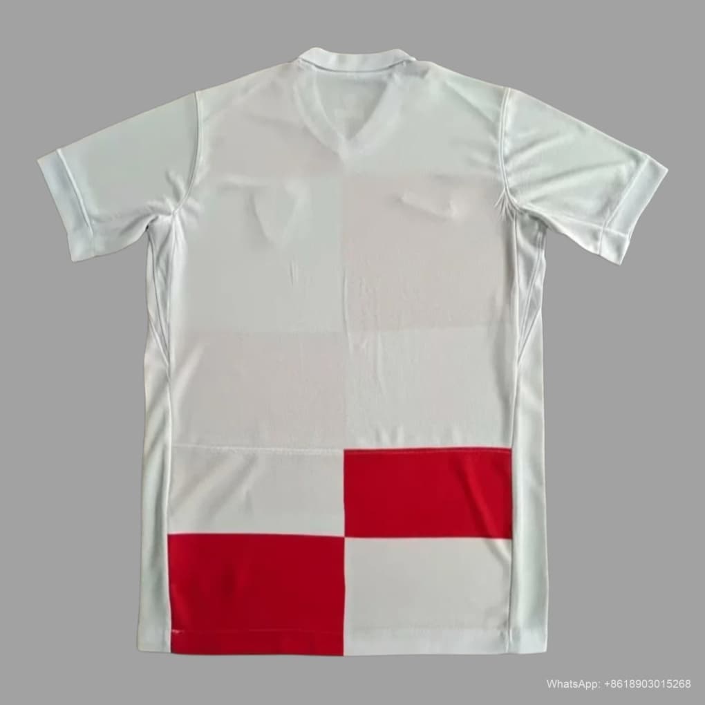 2024 Croatia home soccer jersey detalj 2