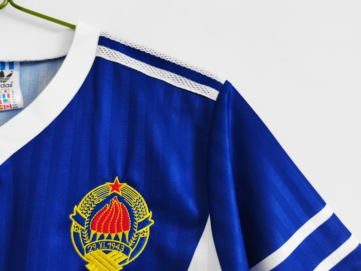 1990 Yugoslavia Home Retro Soccer Jersey detalj 10