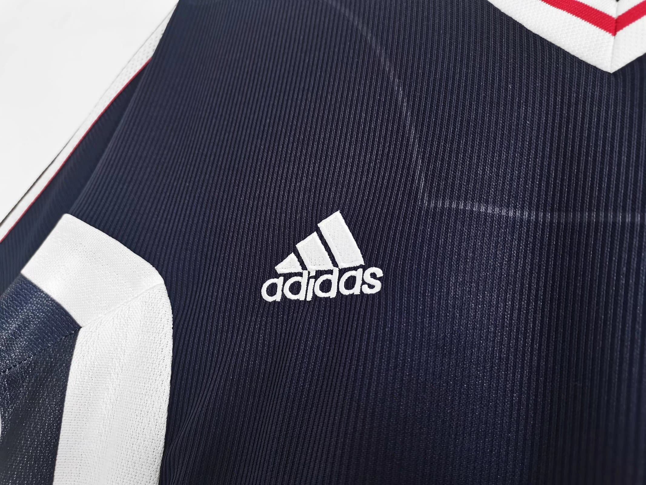 1998 Yugoslavia Home Retro Soccer Jersey detalj 7