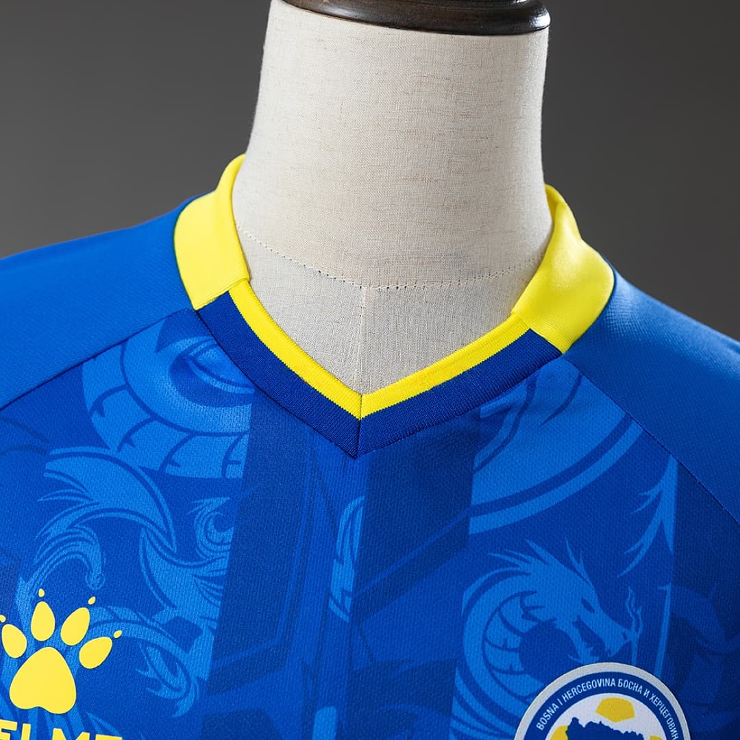 2025 Bosnia and Herzegovina Home Soccer Jersey detalj 2