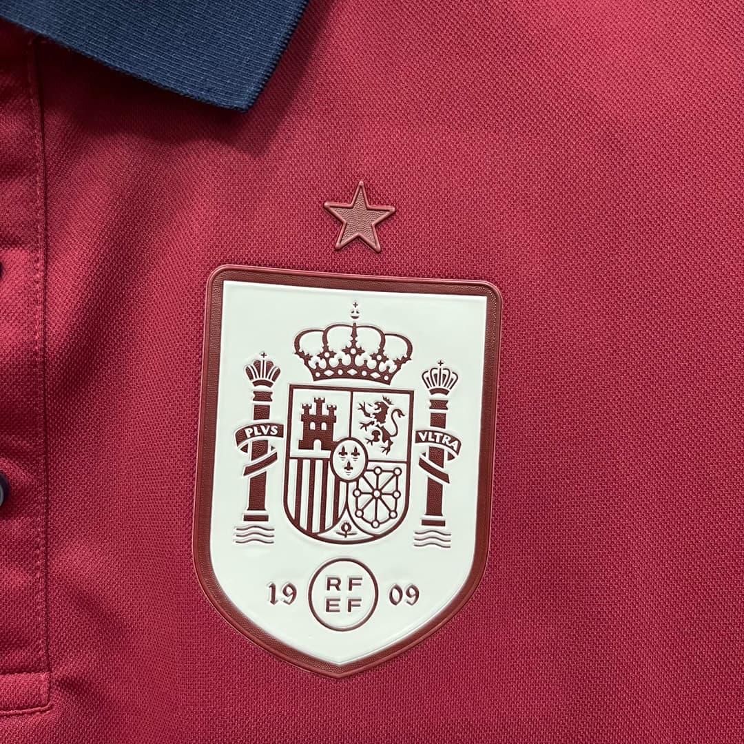 2026 Spain Red Navy Polo detalj 5