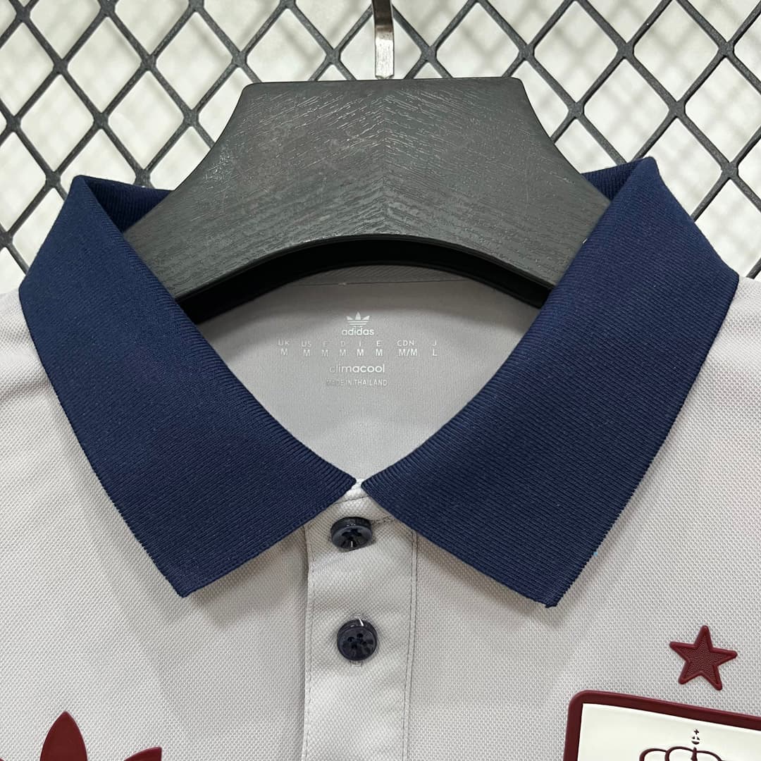 2026 Spain Grey Navy Red Polo detalj 8