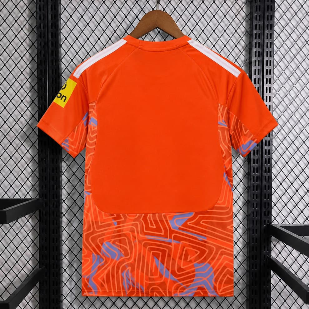 26/27 Newcastle United Goalkeeper 2 Soccer Jersey detalj 2