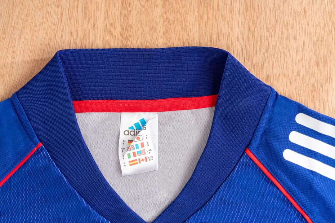 2002 Japan Home Retro Soccer Jersey detalj 7