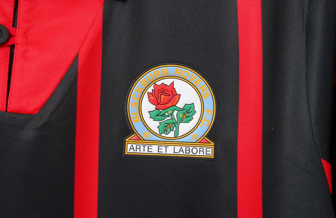94/95 Blackburn Away Retro Soccer Jersey detalj 4