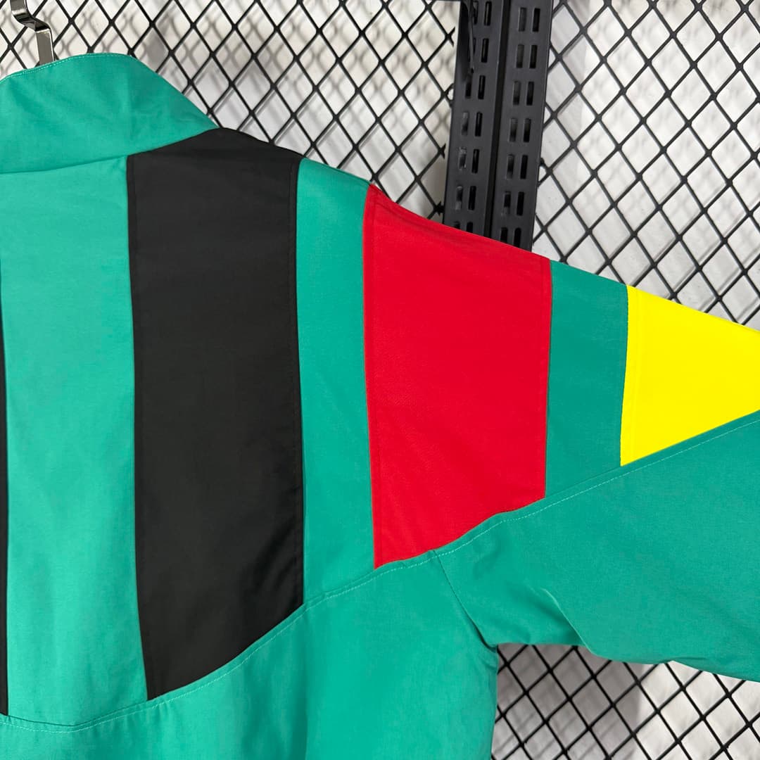 2026 Germany World Cup EQT Green Windbreaker detalj 2